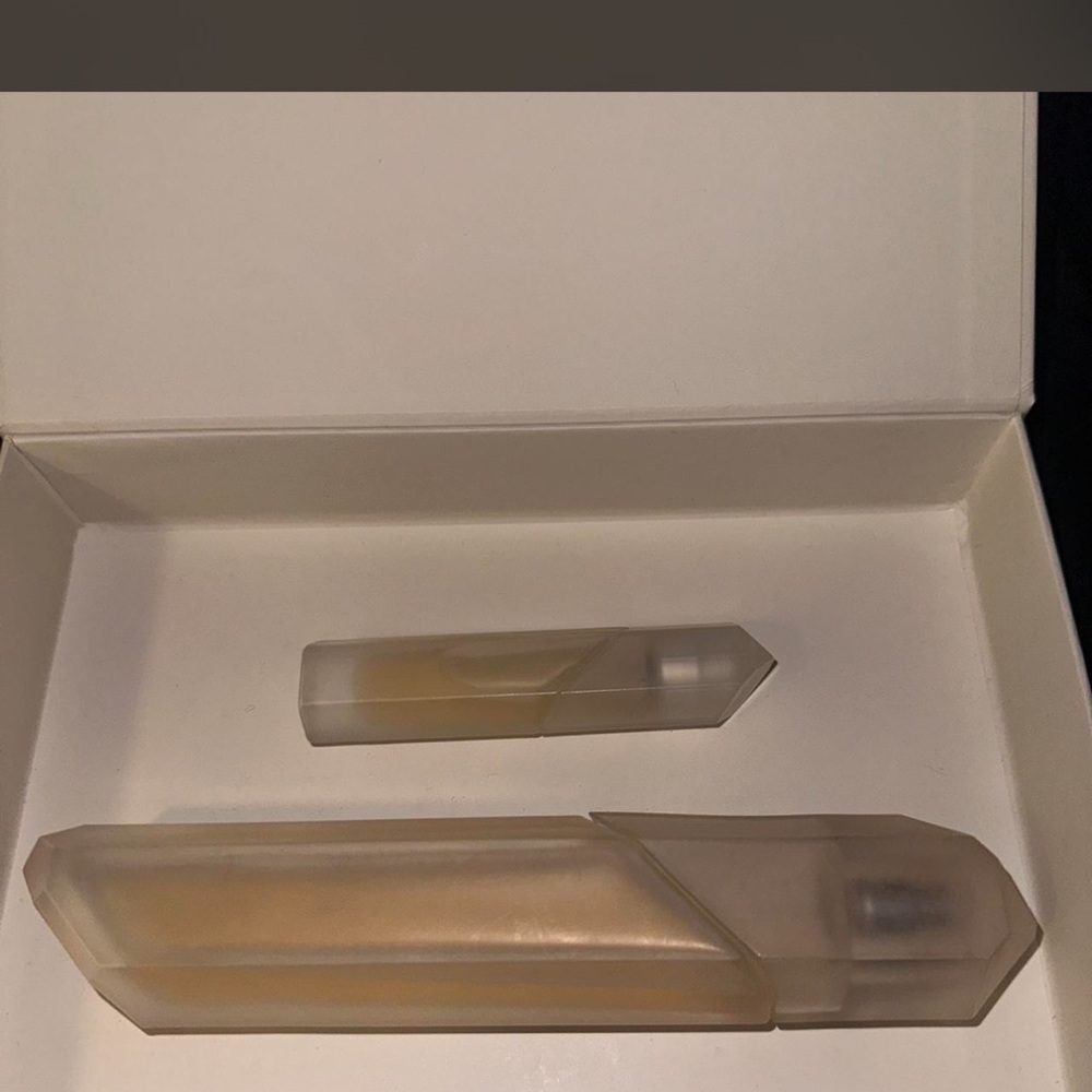 KKW Crystal Gardenia Oud set